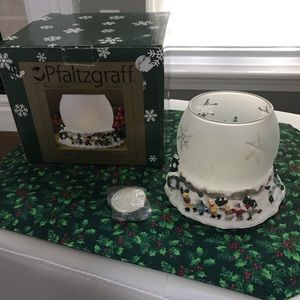 ⛄️Pfaltzgraff Winterberry Sculptured Tealight Globe